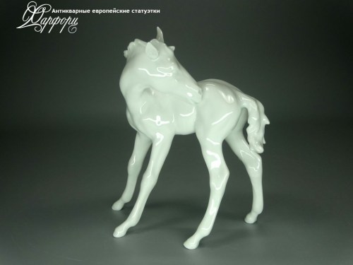 Купить фарфоровую статуэтку Alka Kunst Жеребенок